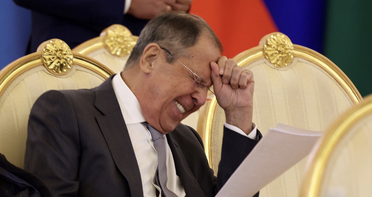 Лавров: Запад озверело требует вернуть границы Украины 1991 года