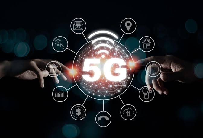 В России официально начала работу связь 5G: технологию внедряют по поручению Путина